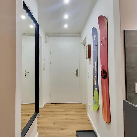 Stilvoll Renoviertes 50m2 In Gruenlage - Ganze Apartment