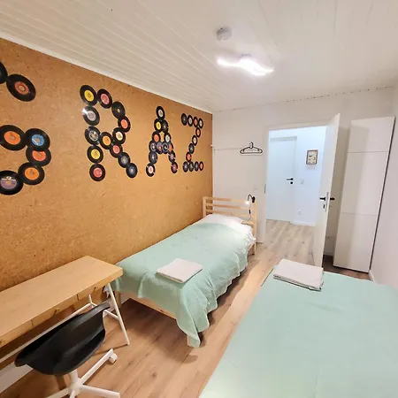 Stilvoll Renoviertes 50m2 In Gruenlage - Ganze *