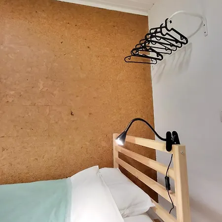 Apartment Stilvoll Renoviertes 50m2 In Gruenlage - Ganze *