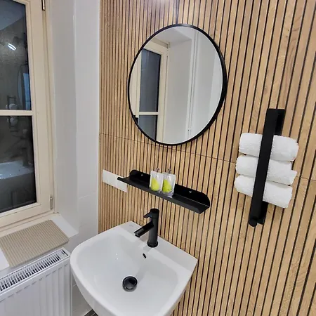 Stilvoll Renoviertes 50m2 In Gruenlage - Ganze Apartment Graz