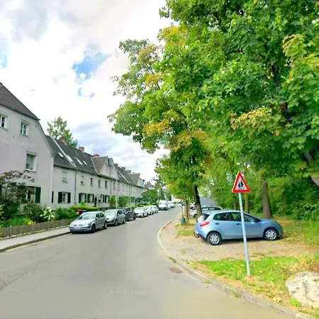 Stilvoll Renoviertes 50m2 In Gruenlage - Ganze